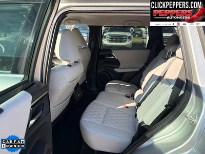 2023 Mitsubishi Outlander SEL